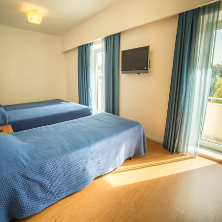 Joao Paulo Ii Bed & Breakfast 3*